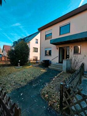 Foto - 6 Zimmer Doppelhaushälfte in Leonberg