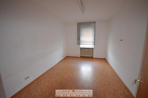 Foto - Großes Zimmer (WG) zu vermieten (nur 10 Min. bis FD)