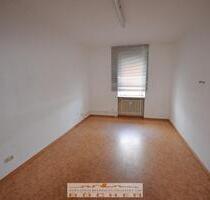 Großes Zimmer (WG) zu vermieten (nur 10 Min. bis FD) - Flieden