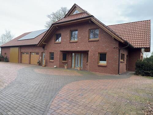 Foto - Großzügige EG-Wohnung 168 m² in ruhiger idyllischer Lage