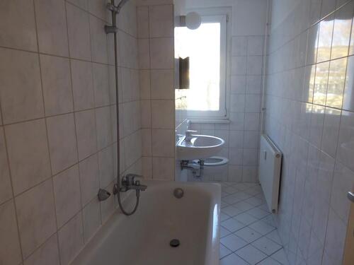 Foto - 3 Zimmer Etagenwohnung zur Miete in Bernburg (Saale)