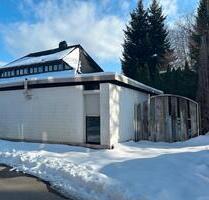 2 Zi-Bungalow,ca.57qmWF,215qmGrundstück,Teil-sanierungsbed. - Hinterzarten