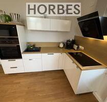 Helle 3-Zimmer-Wohnung mit Einbauküche - Glauchau
