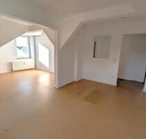 Helle DG-Wohnung in GE-Horst - 470,00 EUR Kaltmiete, ca. 70,00 m² in Gelsenkirchen (PLZ: 45899) Gelsenkirchen-West Helle DG-Wohnung in GE-Horst - 470,00 EUR Kaltmiete, ca. 70,00 m² in Gelsenkirchen (PLZ: 45899) Gelsenkirchen-West