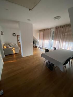 Foto - Moderne 2-Zimmer-Dachgeschosswohnung mit Balkon zu vermieten