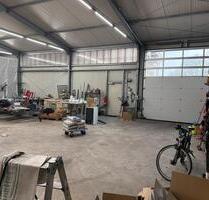 Hallenplatz zu vermieten. Büro mit Mobiliar. - Appen