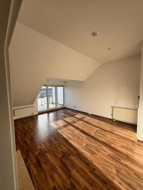 Foto - 2 Zimmer Dachgeschoßwohnung zur Miete in Rodenbach