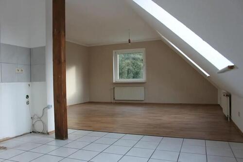 Foto - 4 Zimmer Wohnung auf zwei Etagen im Dachgeschoß