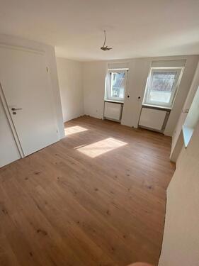Foto - 7 Zimmer Einfamilienhaus zur Miete in Stromberg