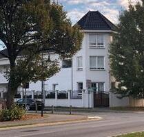 Erdgeschoss-Wohnung mit Terrasse & eigenem Garten - 105 m², Fußbo - Bernau bei Berlin