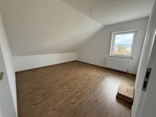 Foto - 4 Zimmer Dachgeschoßwohnung zur Miete in Hahnbach