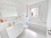 Foto - Attraktive 2-Zimmer-Wohnung inkl. EBK & Balkon, Sonneberg-Hönbach