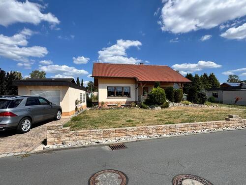 Foto - Großzügiges Einfamilienhaus mit 816 m² Grundstück, Naturblick, Ga