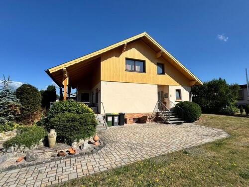 Foto - 6 Zimmer Einfamilienhaus zum Kaufen in Neustadt bei Coburg