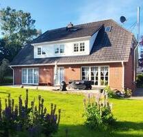 Provisionsfrei auf Rügen: Mehrfamilienhaus mit 3 Wohneinheiten - Bergen auf Rügen