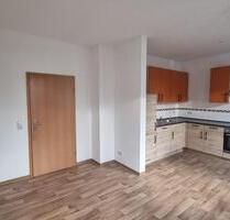 2 Raum Wohnung in SLN - 288,00&nbsp;EUR Kaltmiete, ca.&nbsp; 36,50&nbsp;m&sup2; in Schmölln (PLZ: 04626)