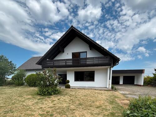 Foto - Einfamilienhaus in Köfering · Zwei Wohnungen · Panoramablick