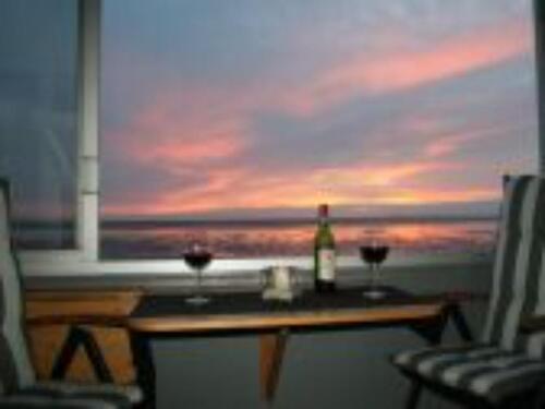 Foto - Ferienwohnung in erster Meereslinie mit 180° Nordseeblick in Cux.