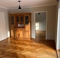 helle 2,5 Zi Einliegerwohnung 55qm für eine Person 1050 Euro KM - Freising Am Vogelherd