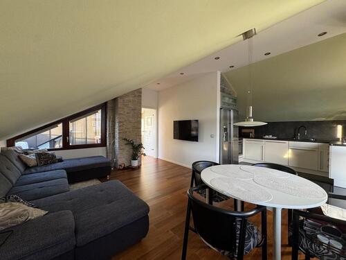 Foto - 3 Zimmer Dachgeschoßwohnung zum Kaufen in Stuttgart