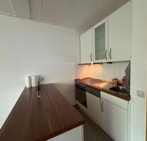 Helle 2-Zimmer-Wohnung mit Einbauküche in ruhiger Lage von Moers - Duisburg Mittelmeiderich