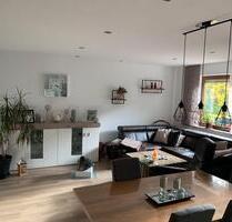 Helle 2-Zimmer Wohnung mit Einbauküche & Garage in Künzell