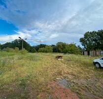 Grosses GrundstückLagerplatz ParkplatzDauer Flohmarkt Gelände? - Parchim