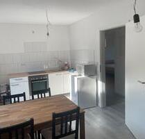 Wohnung in zentraler Lage - 860,00 EUR Kaltmiete, in Burscheid (PLZ: 51399)
