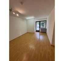 1-Zimmer Wohnung im Zentrum von Erlangen mit Garagenstellplatz - Buckenhof