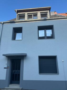 Foto - Elegantes Reihenhaus mit 5,5 Zimmern in Koblenz-Goldgrube