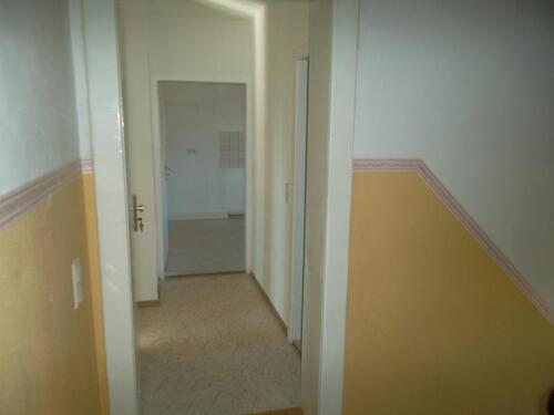 Foto - Attraktive 4-Zimmerwohnung - 549,00 EUR Kaltmiete,
