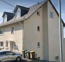schöne 4 Zimmer Küche Bad Wohnung zu vermieten - Unnau