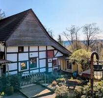 Freistehendes Fachwerkhaus mitten in der Natur im Essener Süden