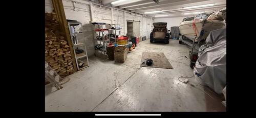 Foto - Hallen Stellplatz, Kfz, Motorrad, Bike, Auto, Oldtimer