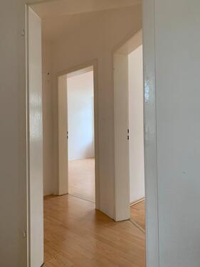 Foto - Helle, zentrale 2 Raum Wohnung mit Balkon, Südostviertel