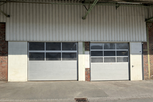 Foto - Hallen zur Miete – z.B für Aufbereitung o. Stellplatz ca 82m²