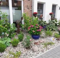 Exklusive und geräumige 2-Zi-Whg mit Terasse und EBK in Bad Segeberg