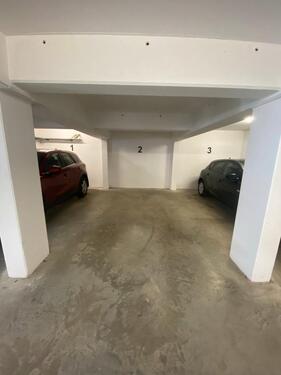 Foto - Auto Stellplatz Jena (Nähe Westbahnhof)