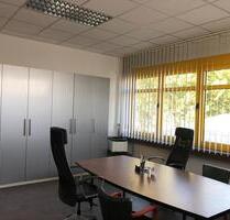 Büroräume im Gewerbegebiet - 850,00 EUR Kaltmiete, in Hockenheim (PLZ: 68766)
