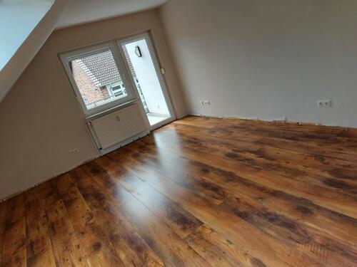 Foto - 5 Zimmer Dachgeschoßwohnung zur Miete in Rauschenberg