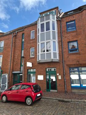 Foto - Gatermann Immobilien: Gepflegte 2-Zimmer-Wohnung mit Balkon in Itzehoe - Innenstadt