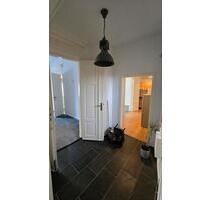 ​Helle 2-Zimmer-Etagenwohnung (70m²) mit EBK & Fußbodenheizung - Stendal