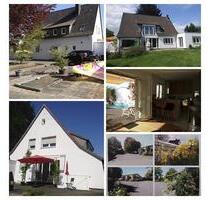 Schickes saniertes Haus + Büro + Halle + 7 Garagen + Brunnen etc. - Bad Sassendorf