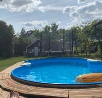 Holzhaus mit 330 qm, Pool, Solar, Sauna, super Lage - Schulzendorf