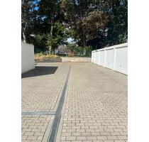 ABGESCHLOSSENE STELLPLATZFLÄCHE STELLPLATZ FÜR 2-3 PKW, WOHNWAGEN - Gelsenkirchen Gelsenkirchen-Nord