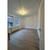 Schöne, frisch sanierte Altbauwohnung in Stuttgart-Süd