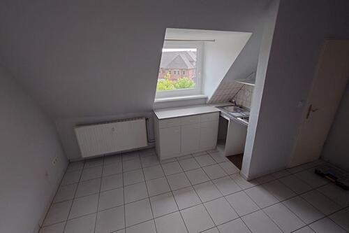 Foto - Helle 2 Zimmer Wohnung direkt am Bahnhof!