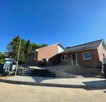 Reserviert! Güster-Endreihenhaus- 3 Zi.*75 m²*EBK*Terrasse*Garten - Büchen