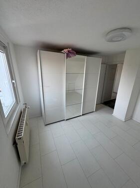 Foto - 3 Zimmern Wohnung - 800,00&nbsp;EUR Kaltmiete, ca.&nbsp; 75,00&nbsp;m&sup2;