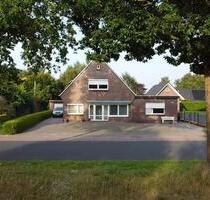 Haus Traumhafte Lage am Kanal zwischen Golfplatz und Hochmoor - Wiesmoor